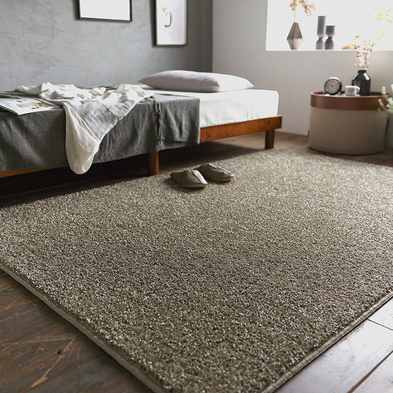 上品な光沢が高級感を演出するおしゃれな防炎&消臭ラグ ルネラグ