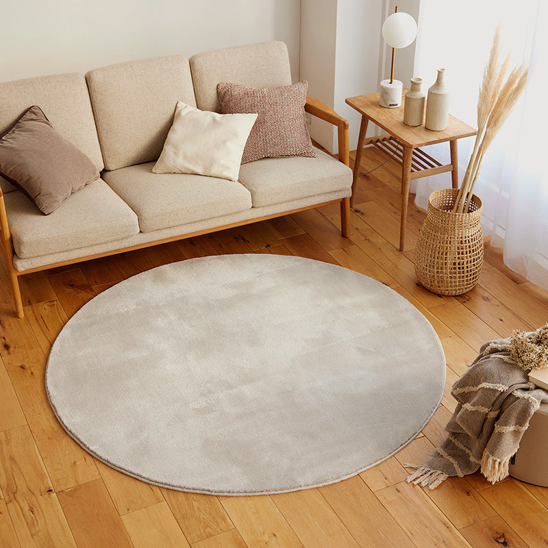 上品な光沢が高級感を演出するおしゃれな防炎&消臭ラグ ハクラグ