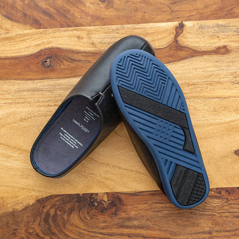 歩くを考えたスリッパ room&