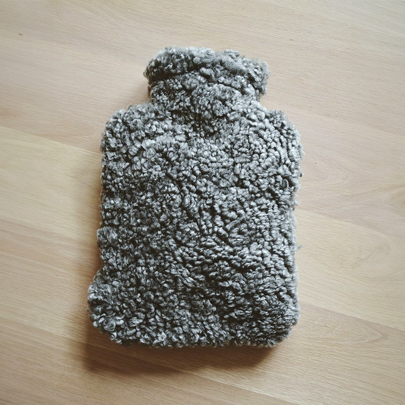 ニュージーランド産の羊毛を使用した湯たんぽ Hot Water Bottle Sheepskin ホットウォーターボトル シープスキン