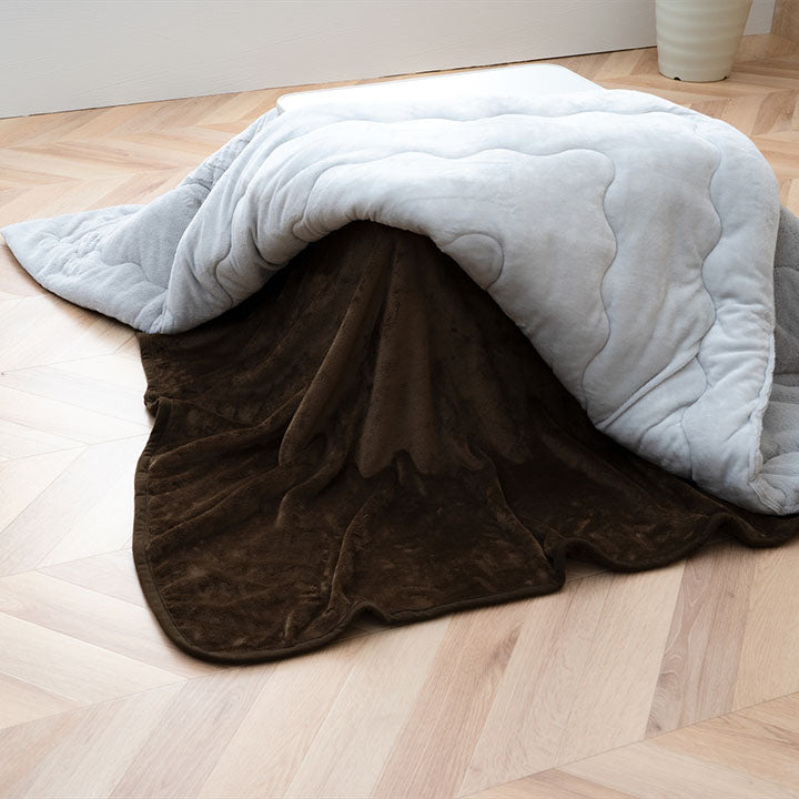 こたつ中掛け 両面にソフトな肌感触のフランネル生地を使用