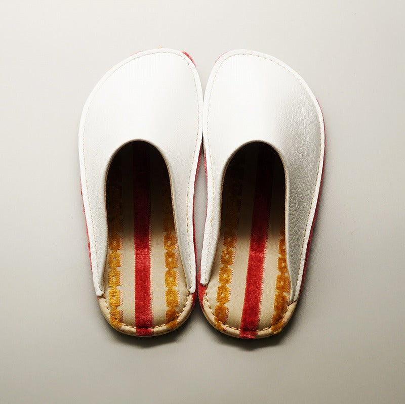 世界にひとつの一点もの 神戸レザー×ハイブランドファブリック レザースリッパ ホワイト Sサイズ