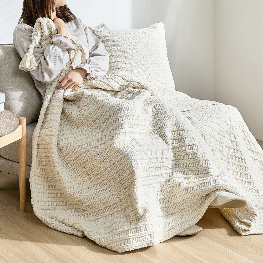 ふんわり包む2WAYニットブランケット