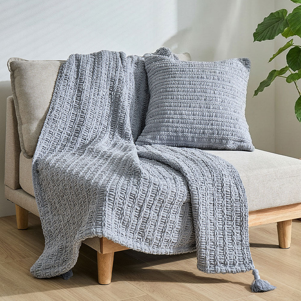 ふんわり包む2WAYニットブランケット