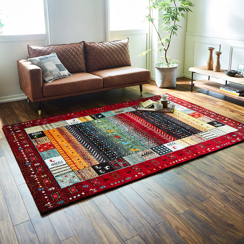 ギャッベ柄デザインのラグ トルコ製ウィルトンカーペット イビサ