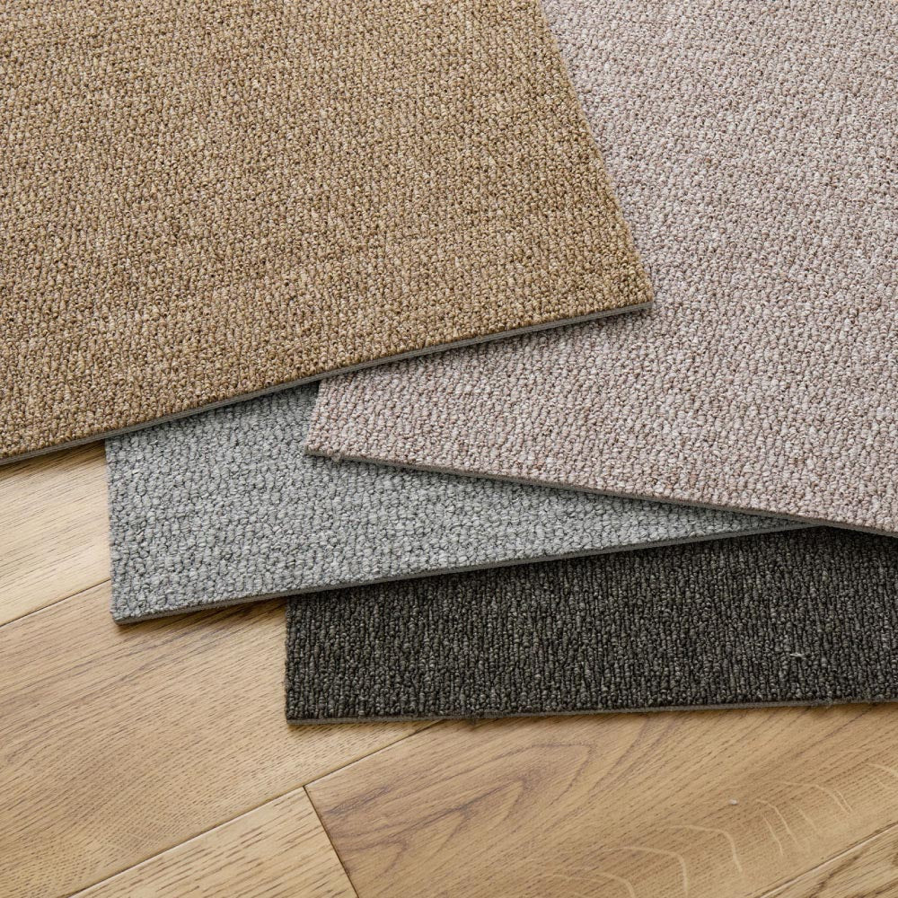 タイルカーペット ペットの足腰を守るクッション性 置くだけでズレない洗える吸着マット