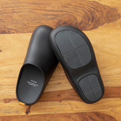 bi×sole バイソール シンプルなデザインで街にも溶け込む都会の「ツッカケ」サンダル